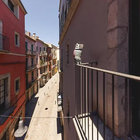 Bravissimo Portal Barca, Monthly * Gerona